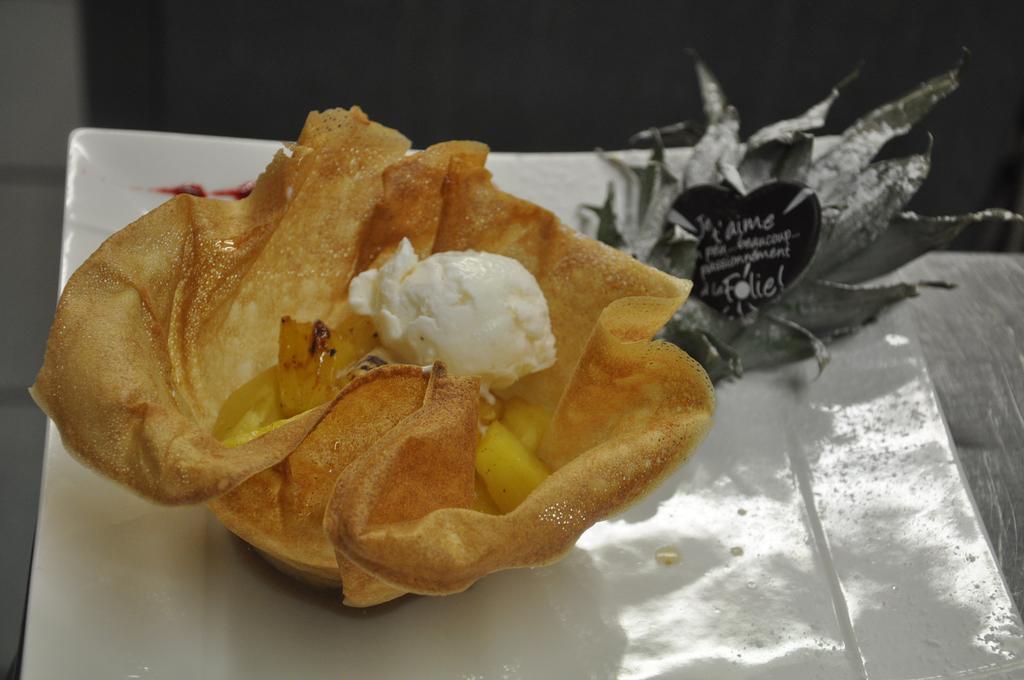 Le Relais De La Vallee Hyèvre-Paroisse Eksteriør bilde