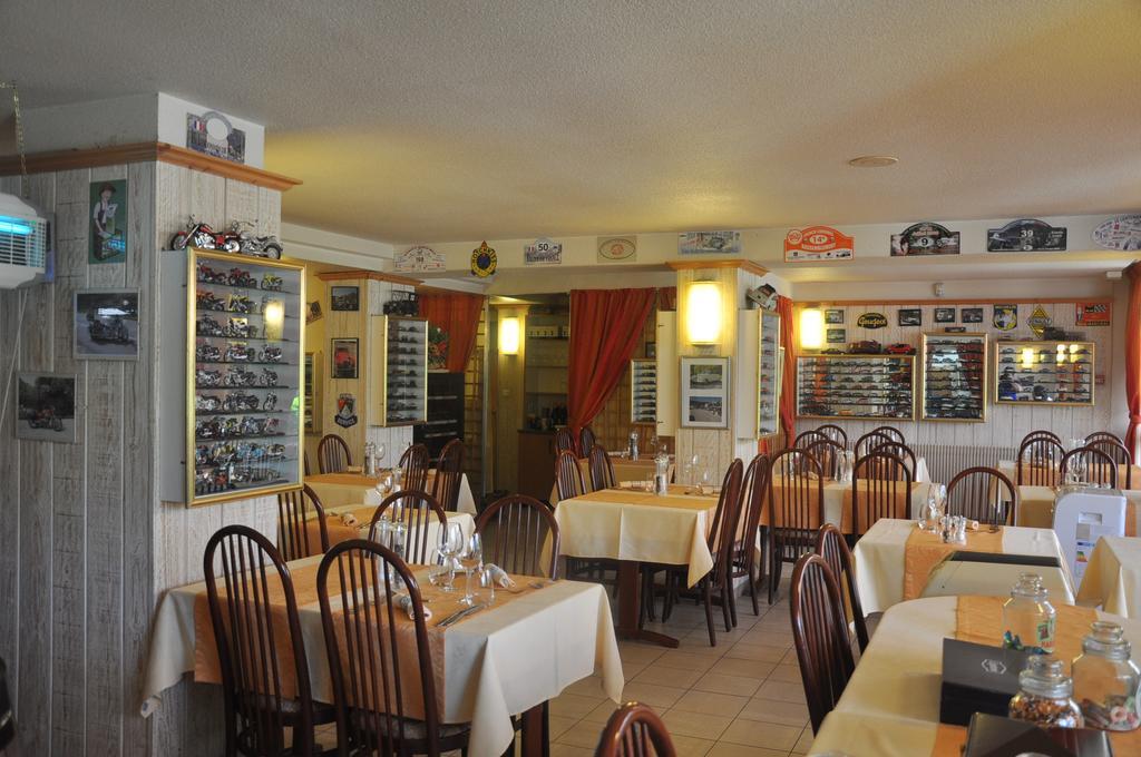 Le Relais De La Vallee Hyèvre-Paroisse Eksteriør bilde